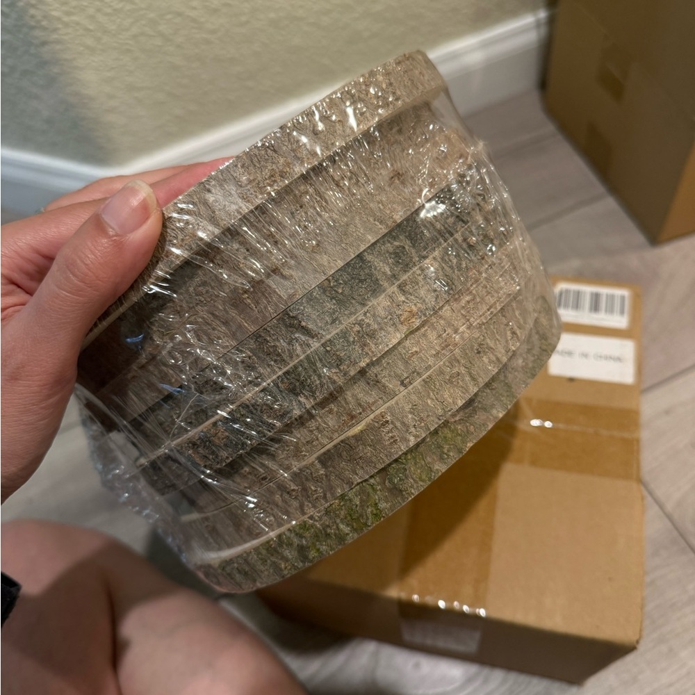 NEW - natural round DIY wood ornament discs *8